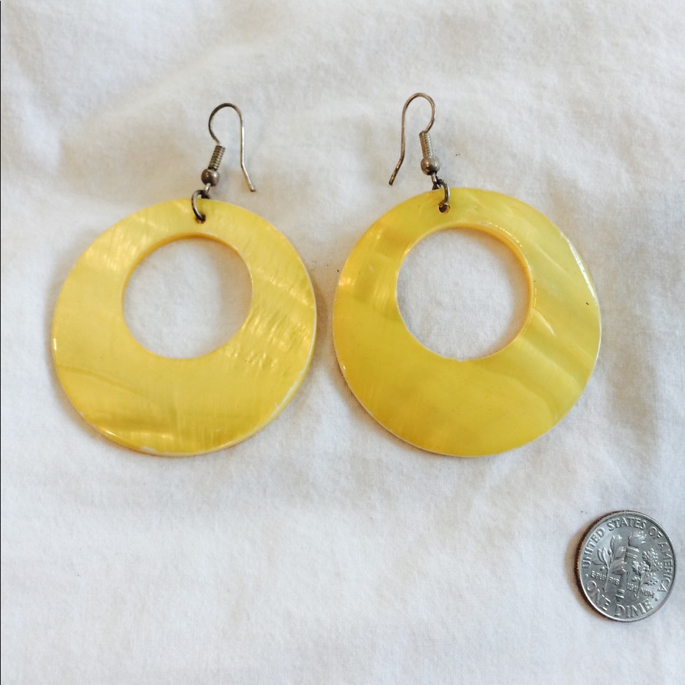 Yellow Mod Earrings - Picture 2 of 2